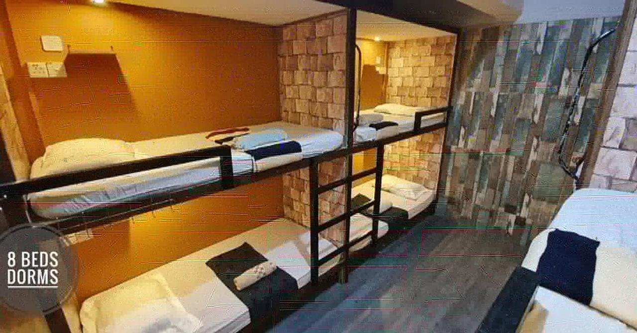 Escape Backpackers Kk Hostel โกตาคินาบาลู ภายนอก รูปภาพ