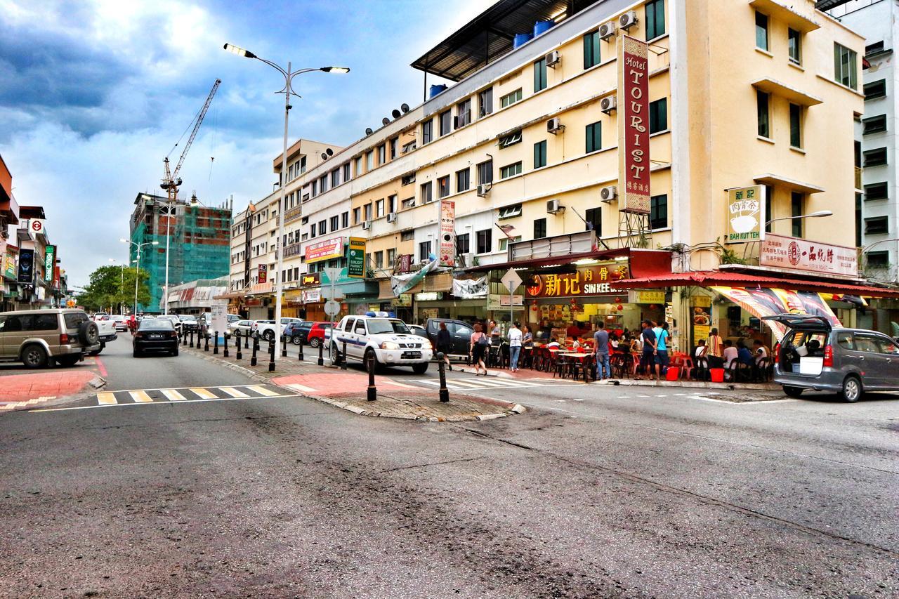 Escape Backpackers Kk Hostel โกตาคินาบาลู ภายนอก รูปภาพ